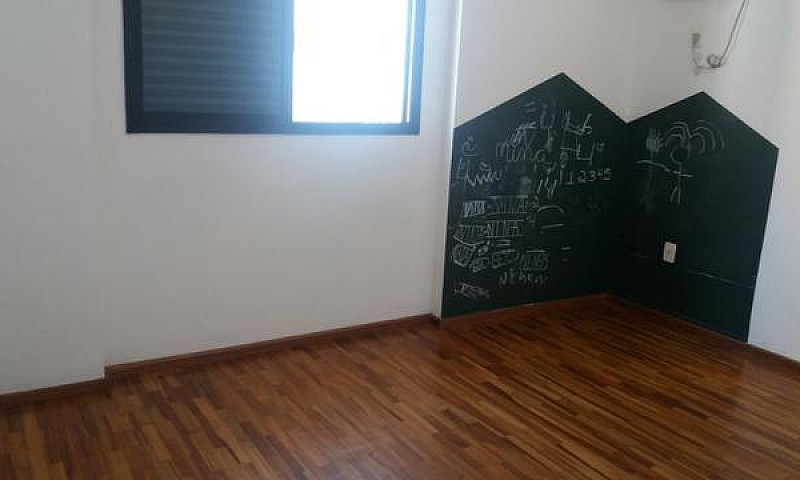 3 Dorms 1 Suite Pomp...