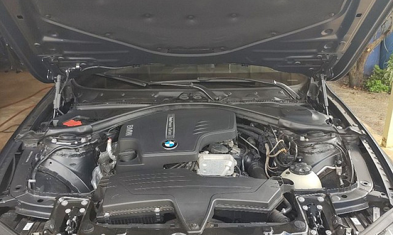Bmw 320I ...