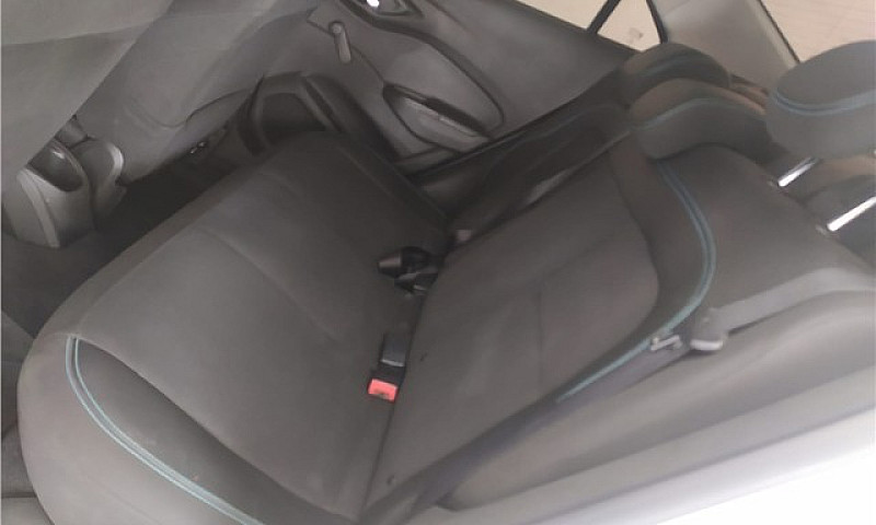 Chevrolet Prisma 201...