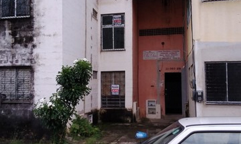 Aluga-Se Apartamento...