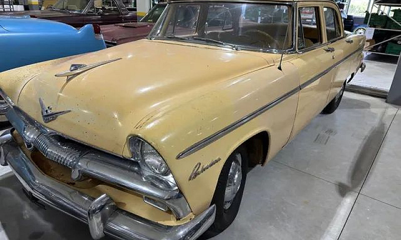 Plymouth Belvedere 1...