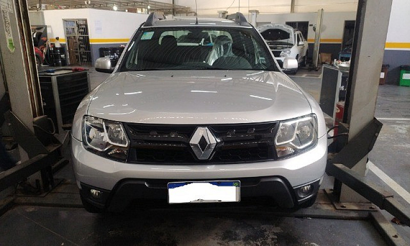 Renault Oroch Expres...