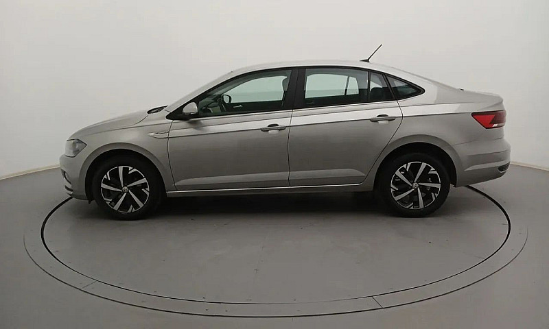 Volkswagen Virtus Co...