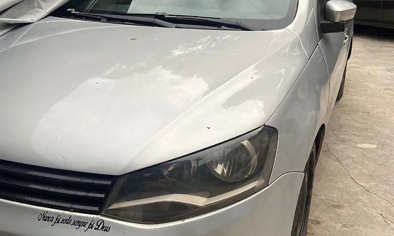 Volkswagen Voyage 1....