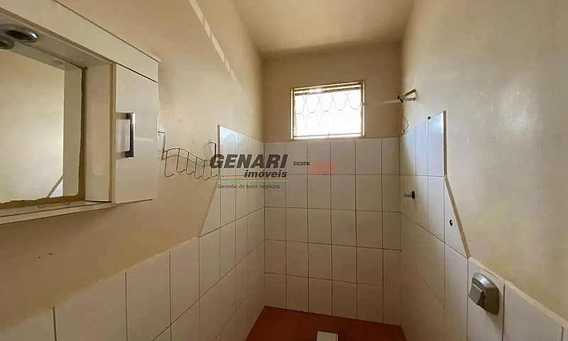 Casa Com 3 Dormitóri...