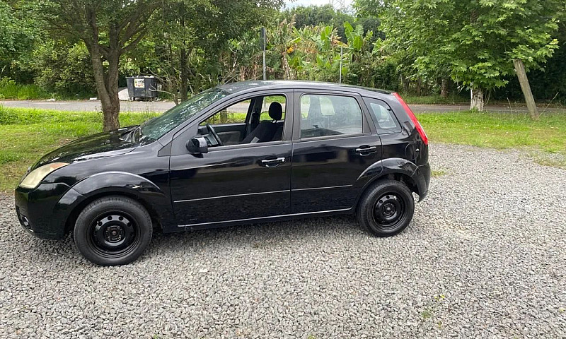 Ford Fiesta 1.0 8V F...