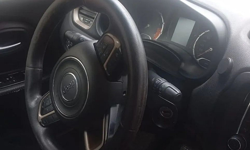 Jeep Renegade Sport ...