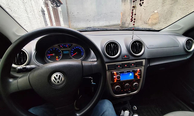 Volkswagen Voyage Co...