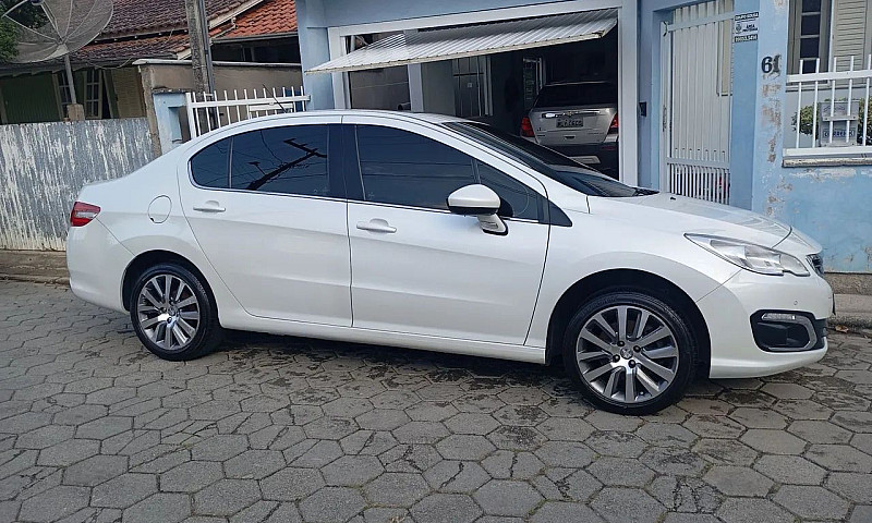 Peugeot 408 Sedan Gr...