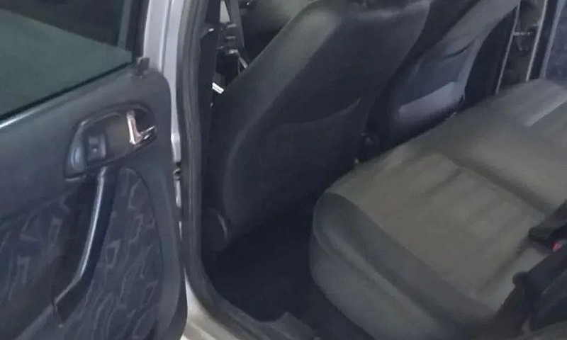 Volkswagen Parati 2....