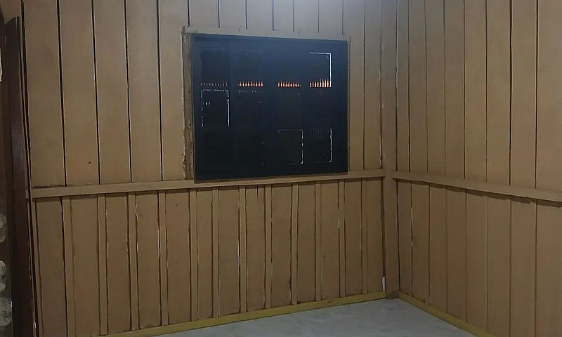 Aluga-Se Casa Prox A...