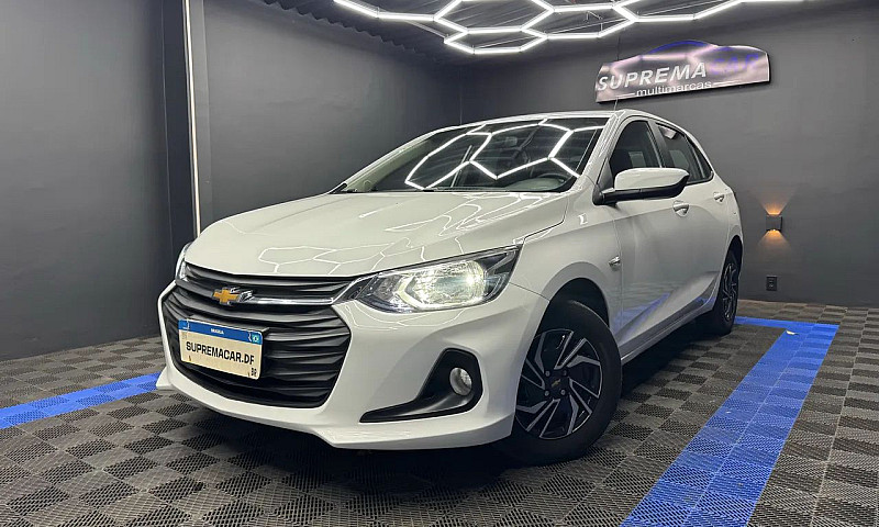 Chevrolet Onix Hatch...