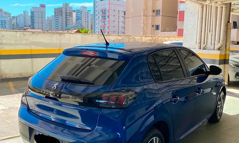 Peugeot 208 Allure 1...