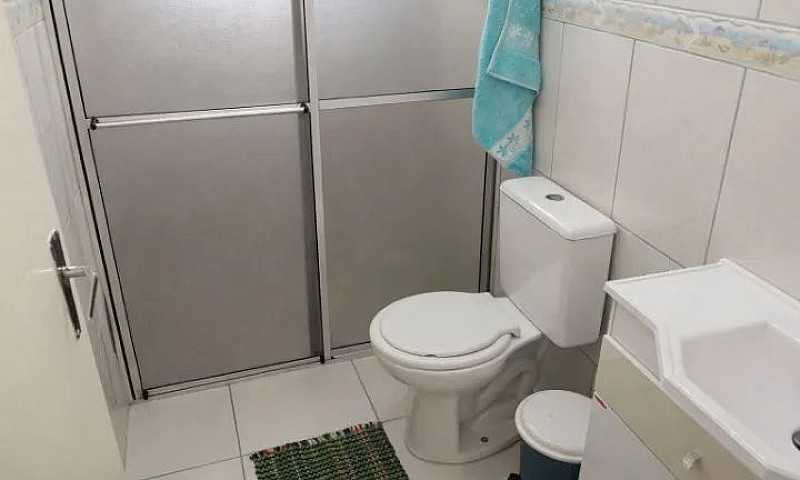 Vendo/Troco Casa Bai...