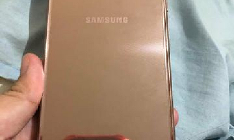 J4+ Samsung...