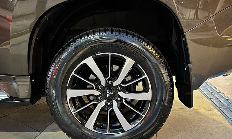 Pajero Sport 2020 Hp...