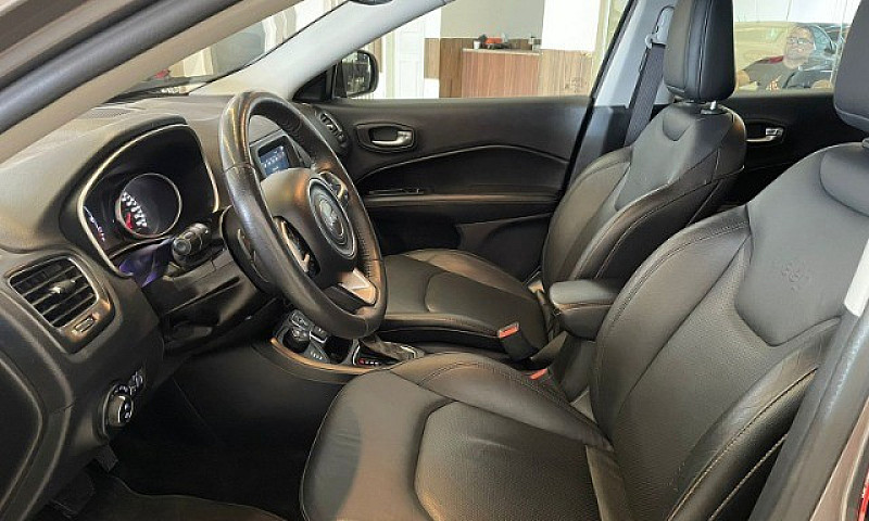 Jeep Compass Longitu...