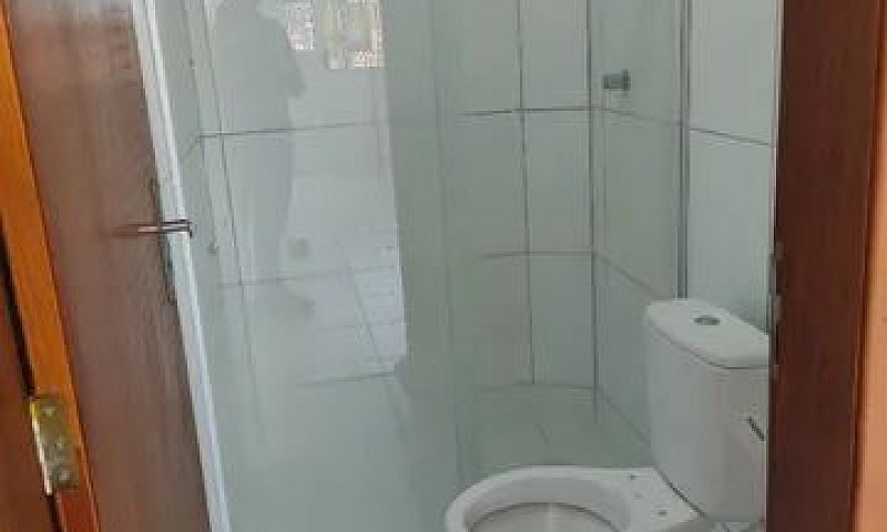 Alugo Um Apartamento...