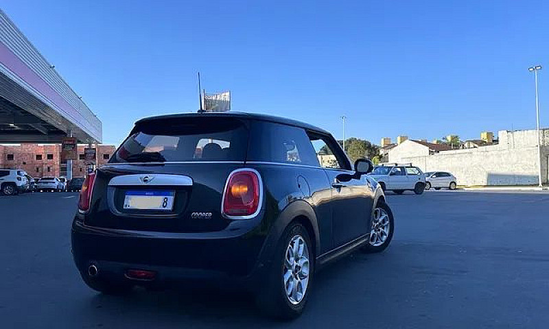 Mini Cooper 1.5 Turb...