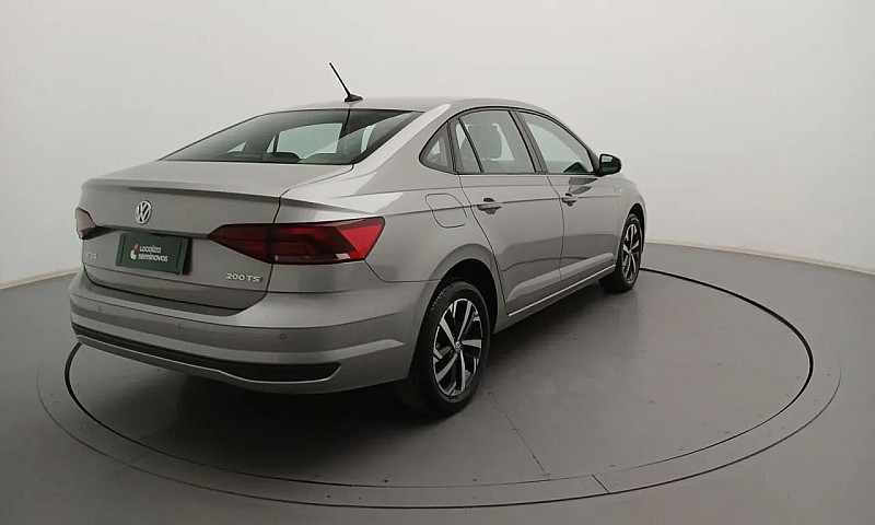 Volkswagen Virtus Co...