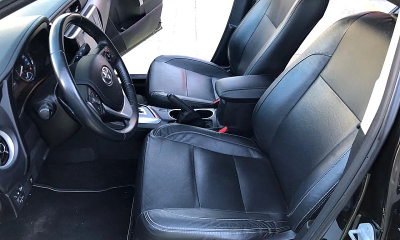 Toyota Corolla Xei 2...