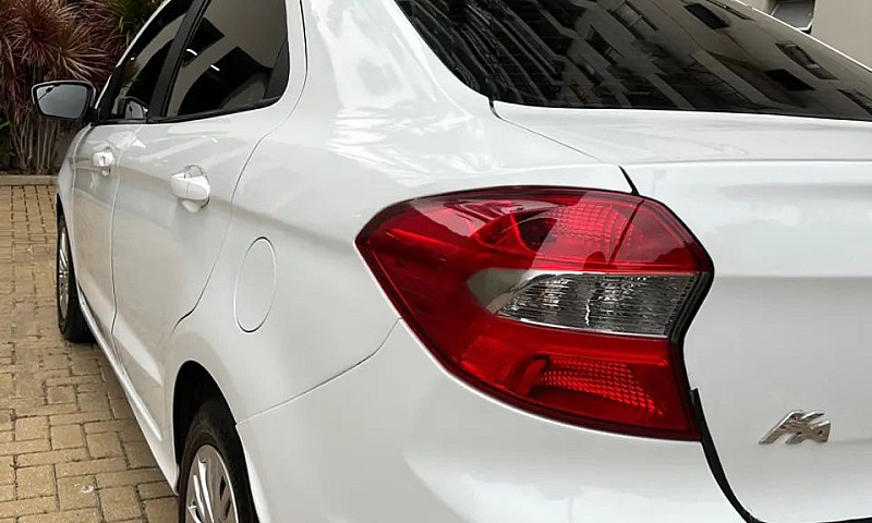 Ford Ka Sedan 2020 1...