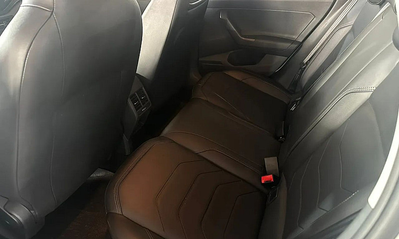  Polo Highline Tsi A...
