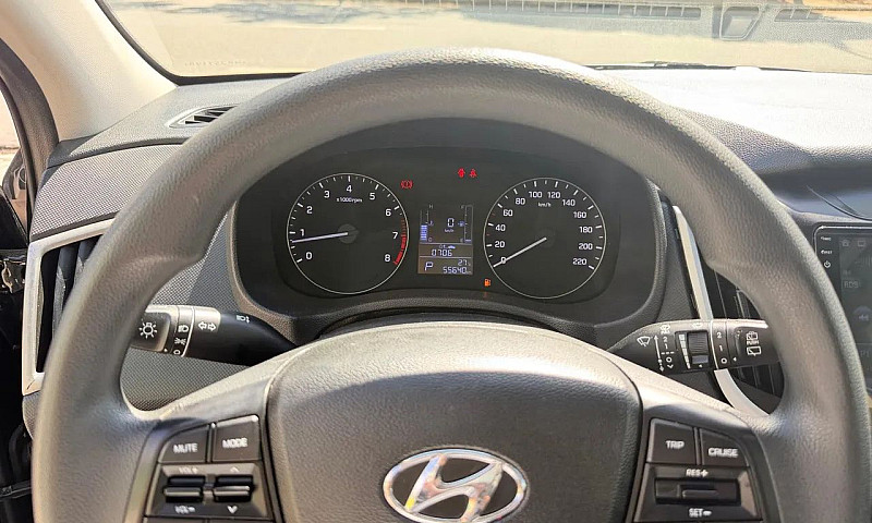 Hyundai Creta Action...
