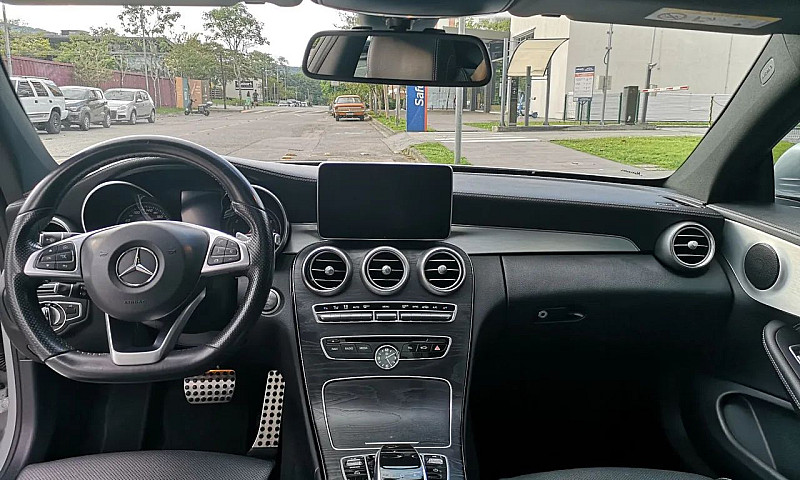 Mercedes-Benz C-250 ...