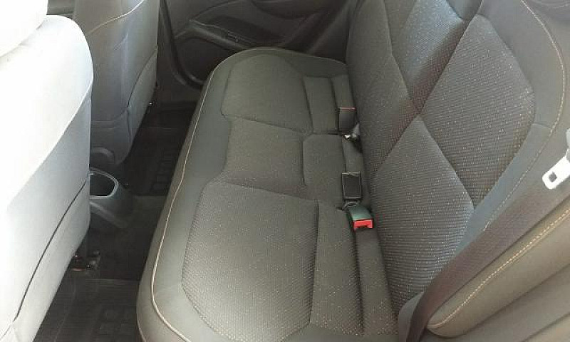 Ônix 1.4 Ltz 2014 Fi...