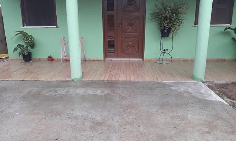 Casa Na Iparana Para...