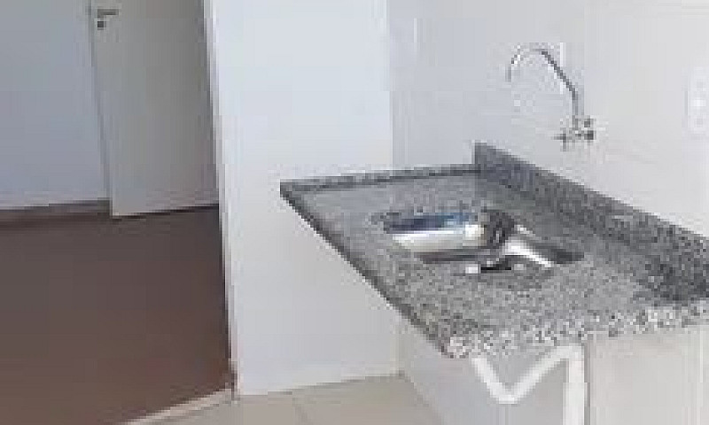 Aluga-Se Apartamento...