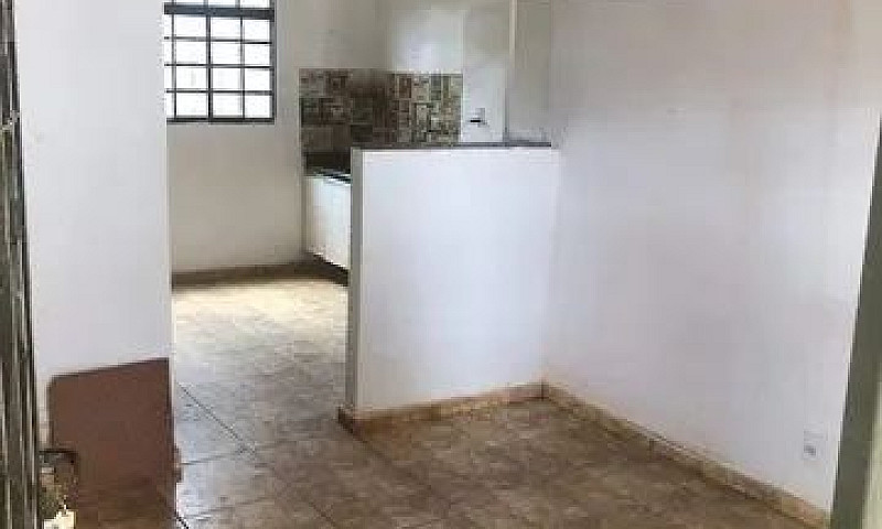Casa 2 Quartos...