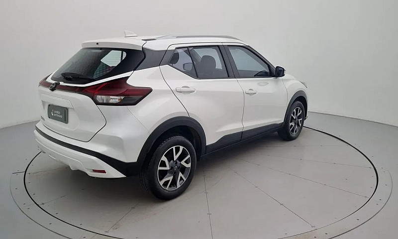 Nissan Kicks Sense 1...