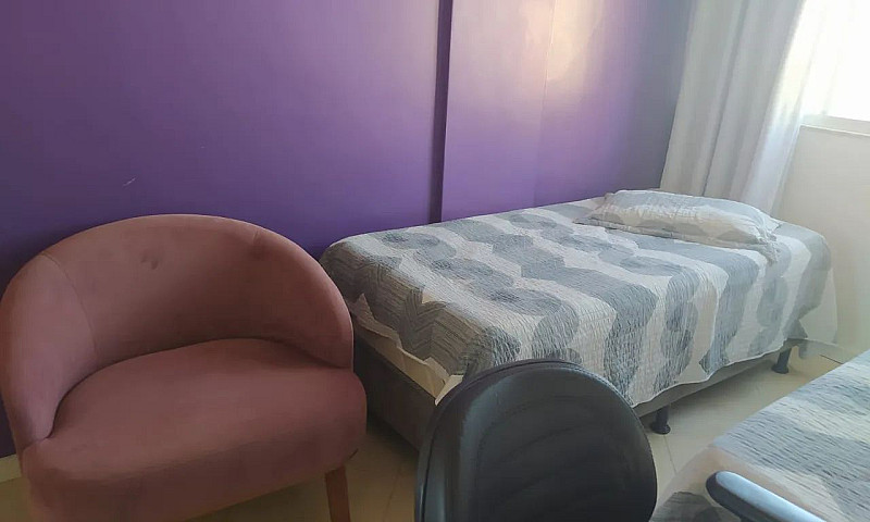 Quarto Para Moças Ex...