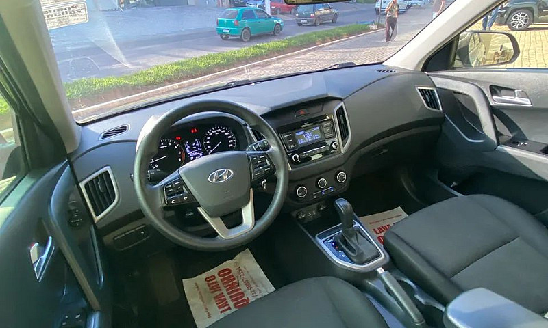 Hyundai Creta Action...