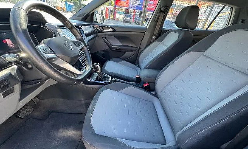 Volkswagen T-Cross C...