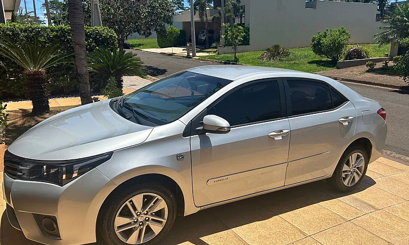 Toyota Corolla Gli 1...