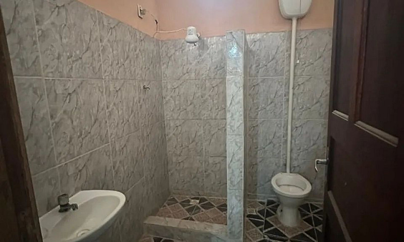 Casa Na Estrada Da S...