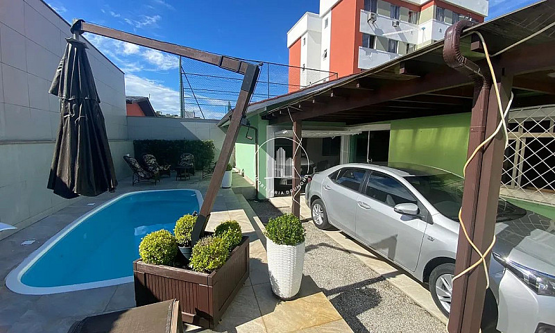 Casa 3 Quartos Com 1...