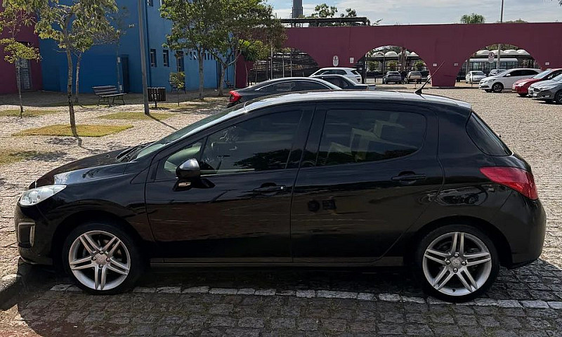 Peugeot 308 Allure 2...