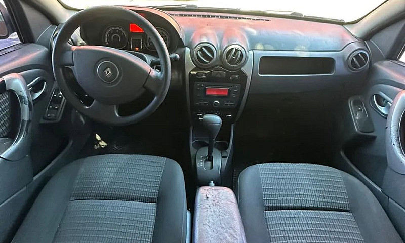Renault Sandero Priv...