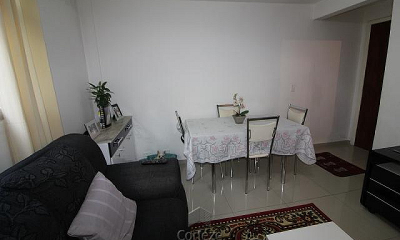 Apartamento 03 Dormi...
