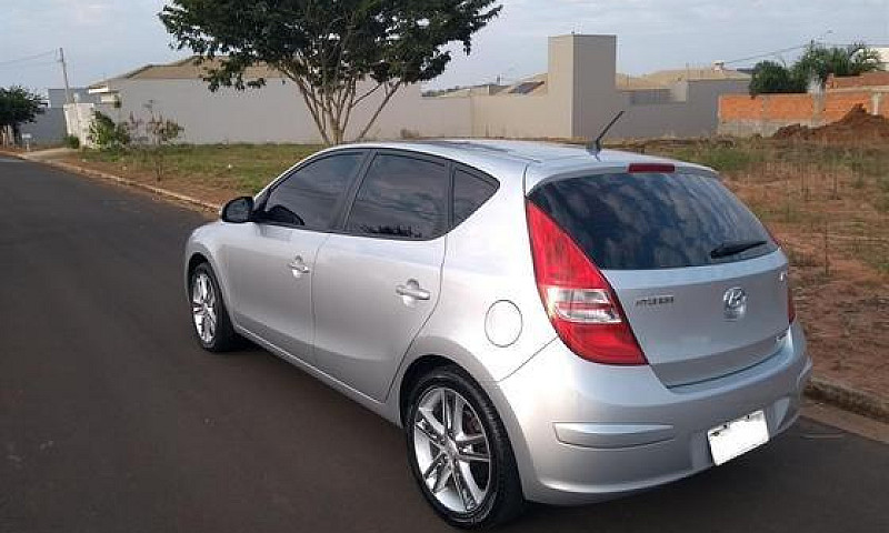 Hyundai I30...