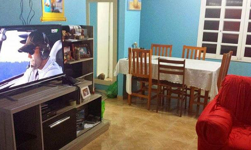 Alugo Quarto Na Prai...