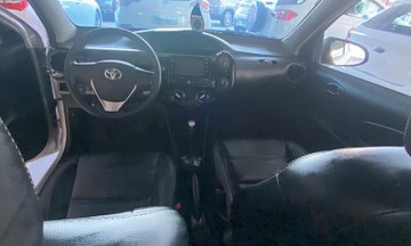 Etios 1.3 2018...
