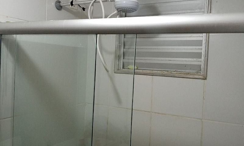 Aluga Se Apartamento...
