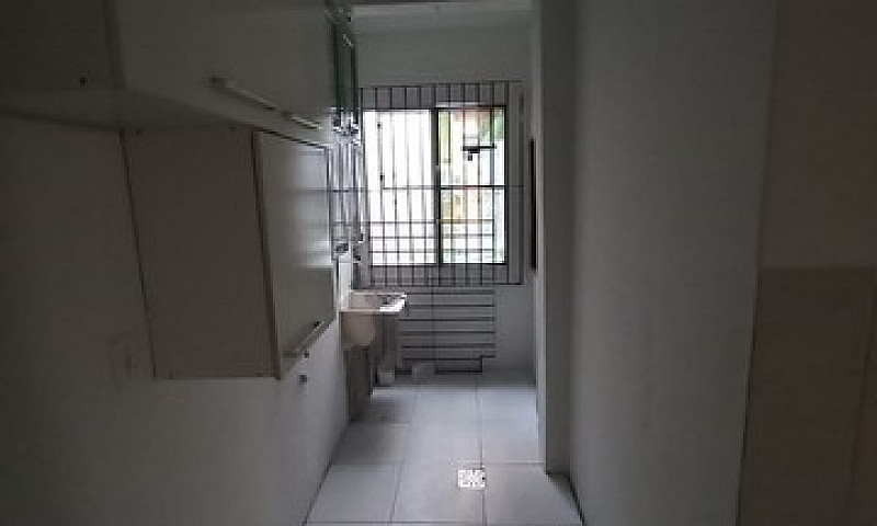 Alugo Casa Tipo Apto...