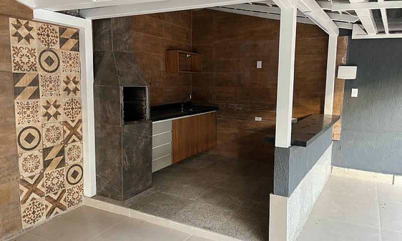 Alugo Linda Casa Com...