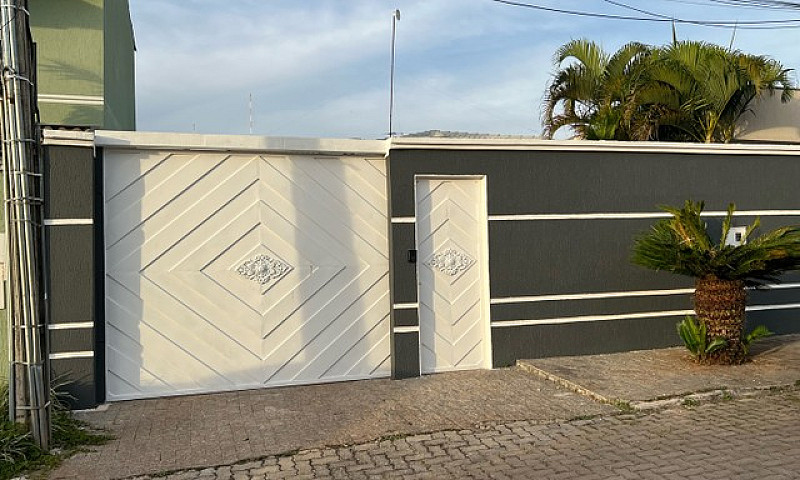 Alugo Linda Casa Com...